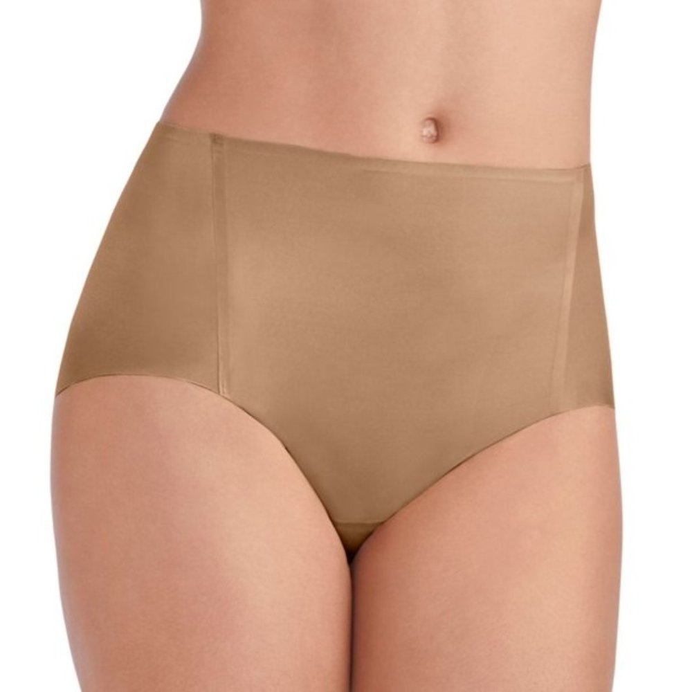 NWT Vanity Fair 9/2XL “Nearly Invisible” Cheeky Hipster #18243 Totally Tan